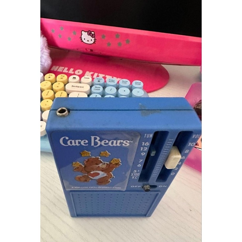 1984 CARE BEARS RADIO - Picture 6 of 8